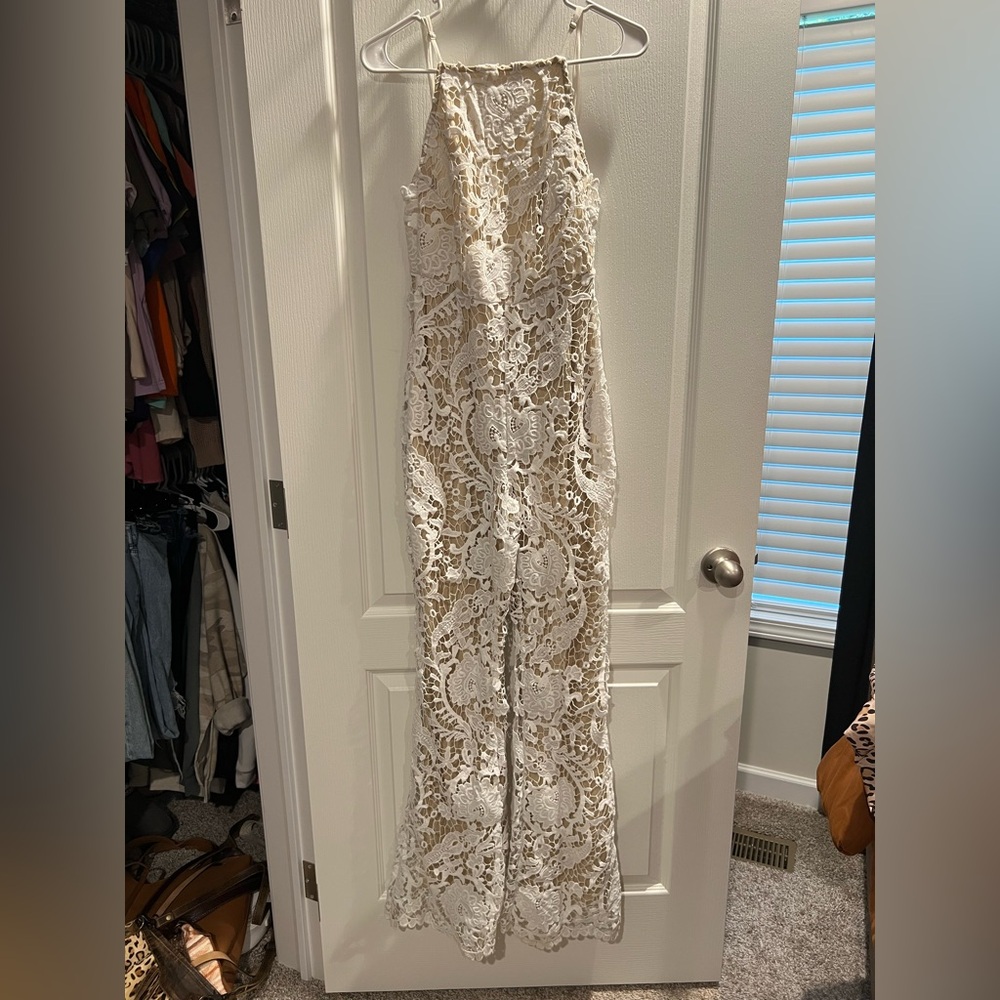 Elegant Lace Jumpsuit in Cream